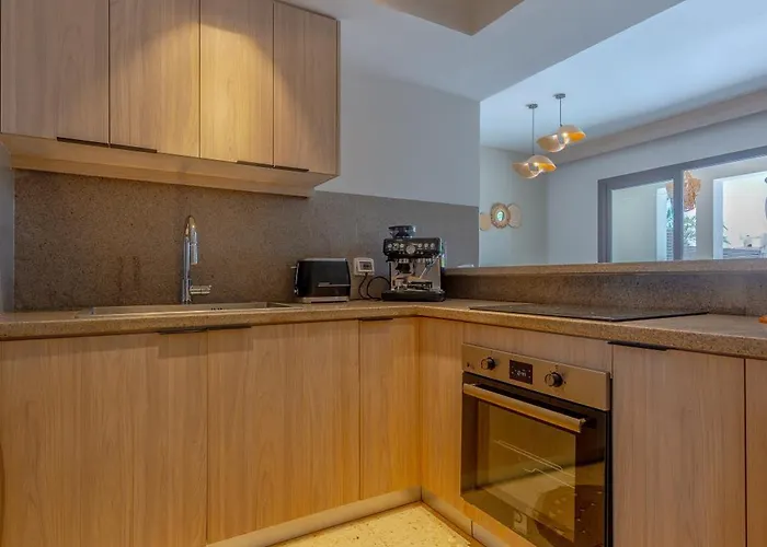 Fanadir Marina Private Pool 3br *
